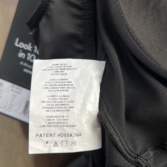 Miraclesuit
Rock Solid Revele Underwire Shaping One Piece Swimsuit. - Picture 8 of 11